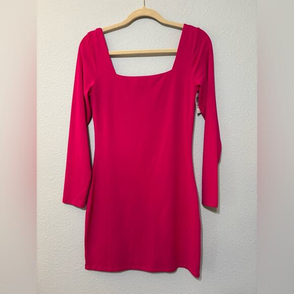 Babaton Aritzia NWT Contour Squareneck Long Sleeve Mini Dress Pink L - Picture 3 of 7
